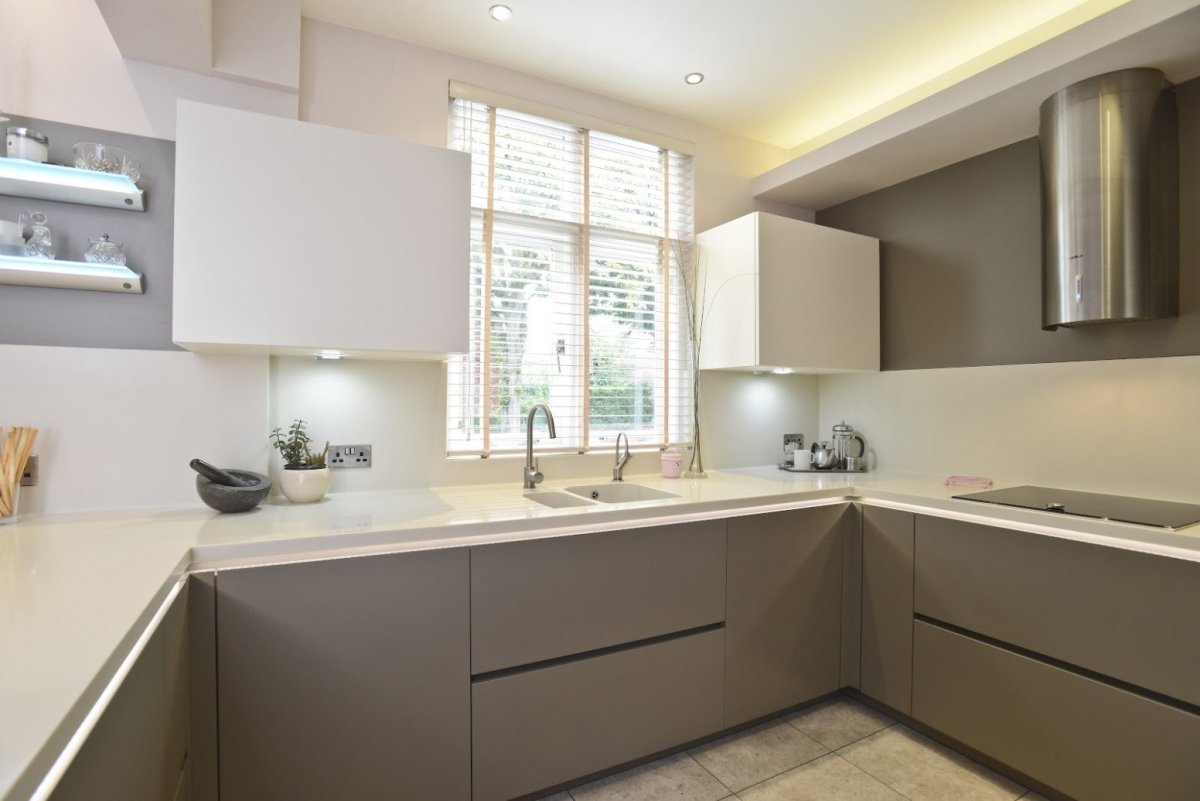 Модульная кухня Одри серый ТРИЯ