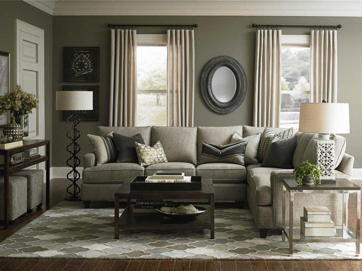 Диван серый с бежевым