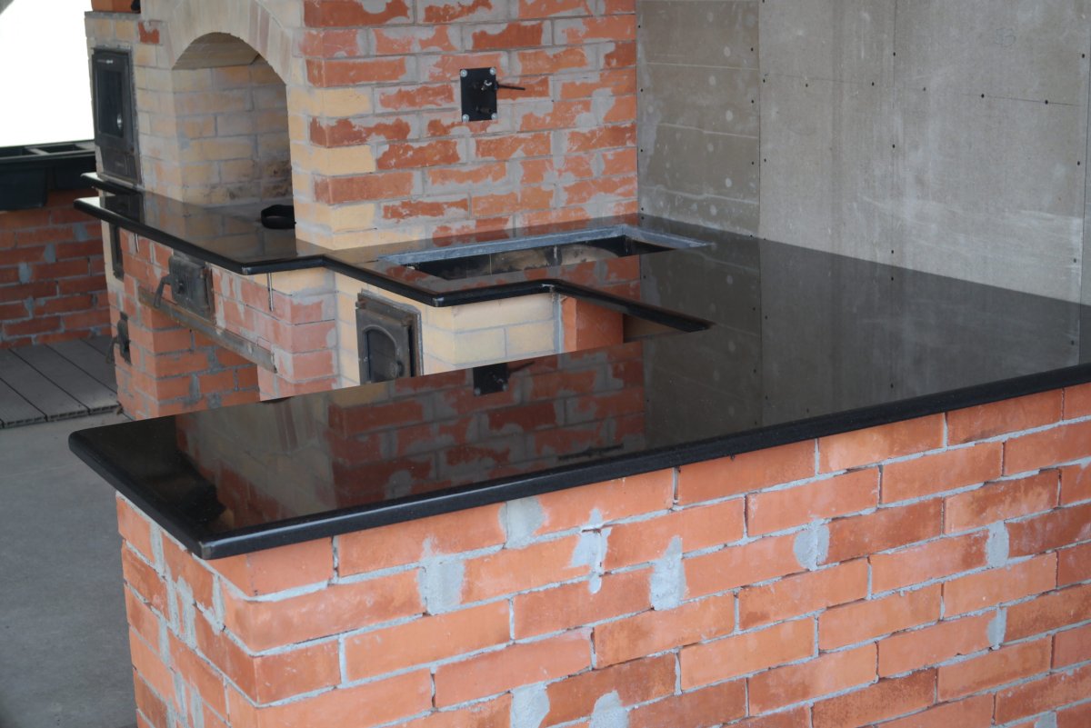 Мангал со столешницей