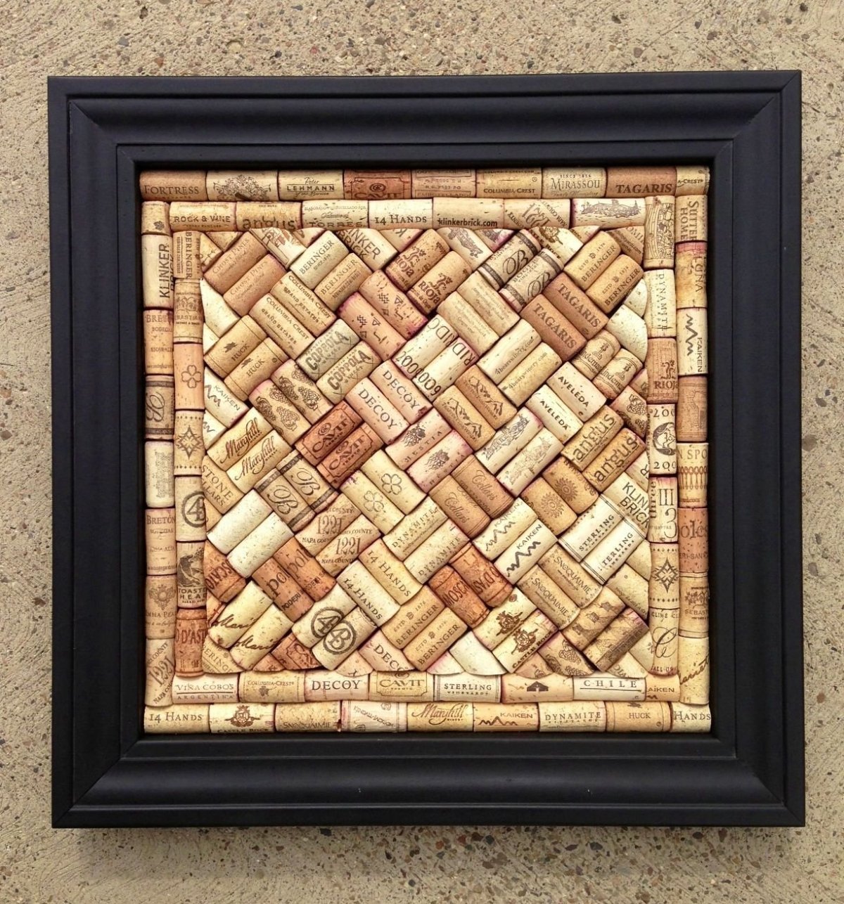 Доска панно из пробок