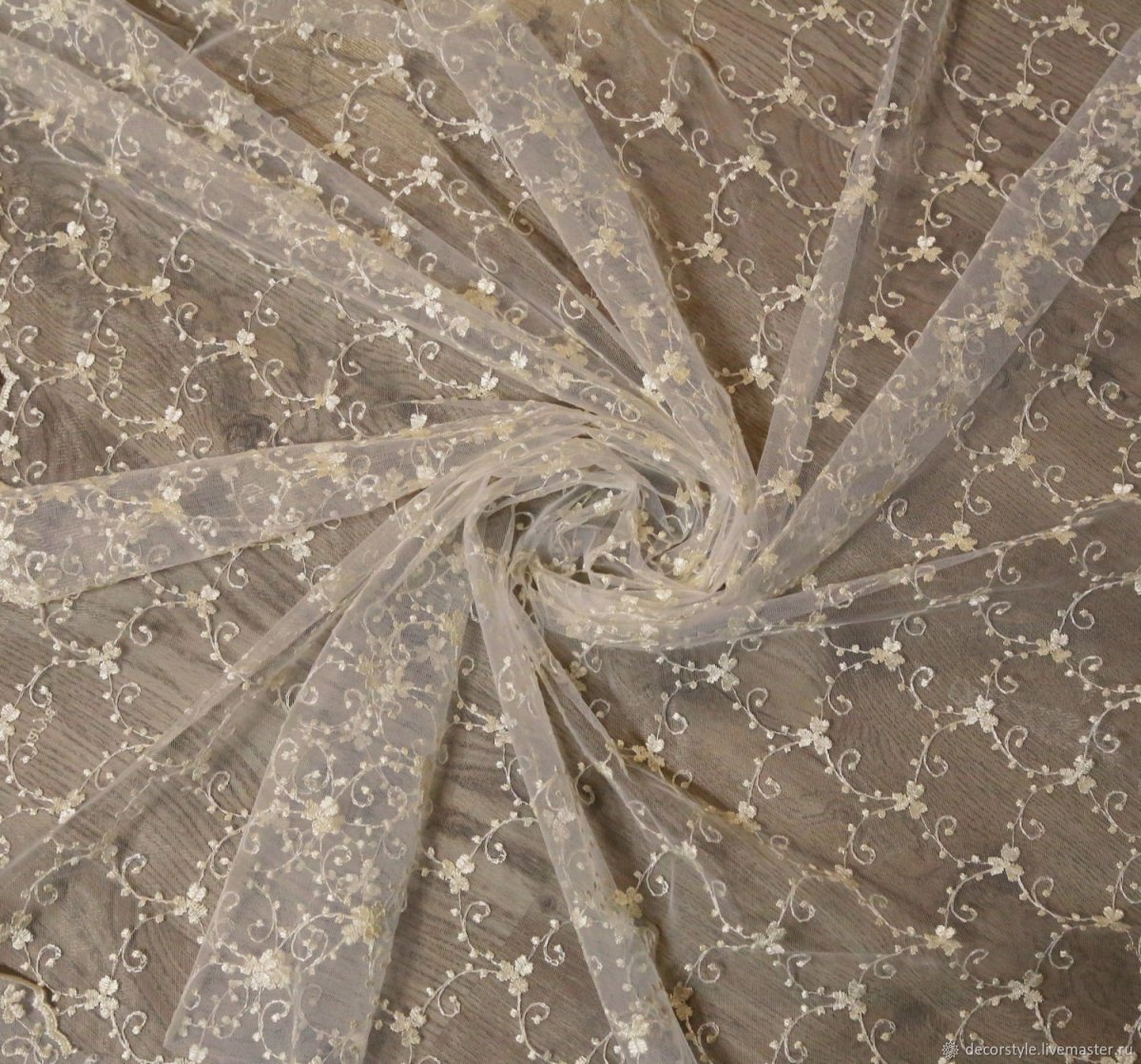 Сетка паутинка светлое золото