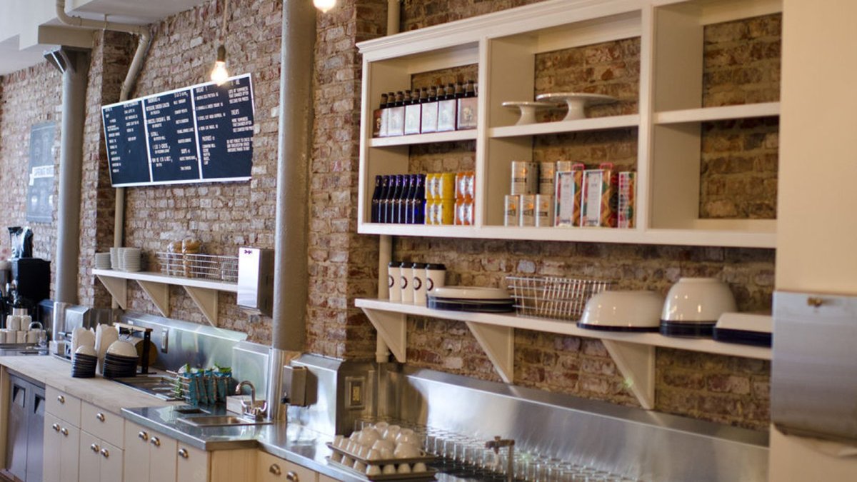 Как заполнить полку в кафе