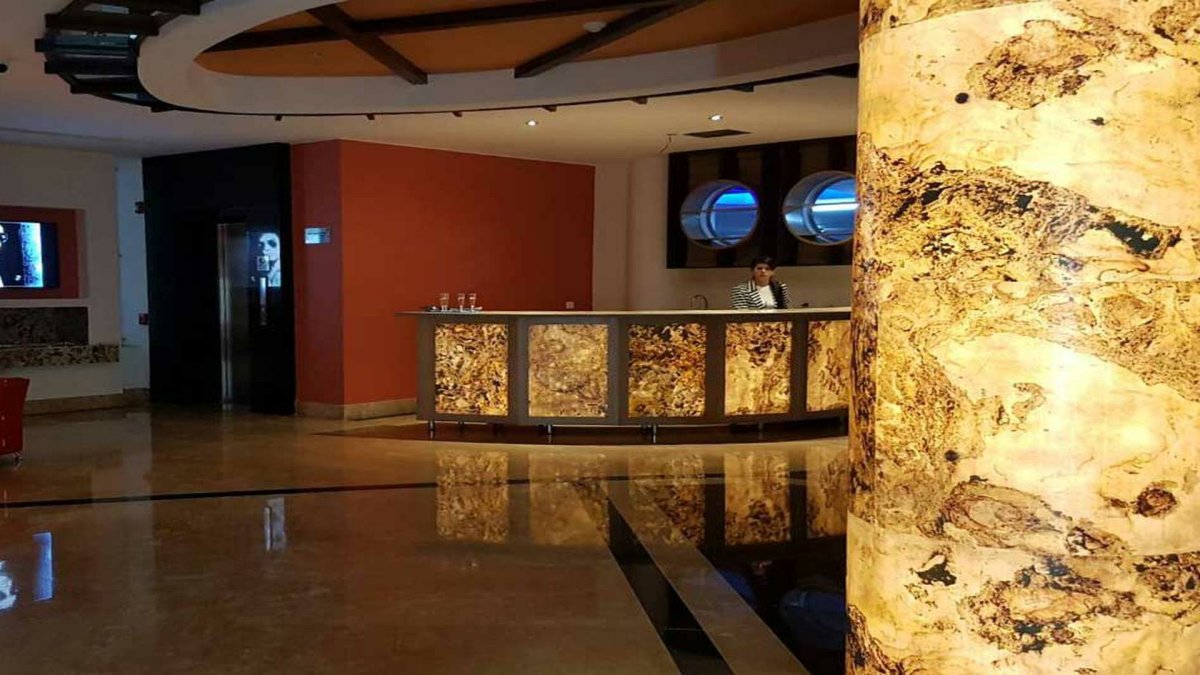 Оникс с подсветкой