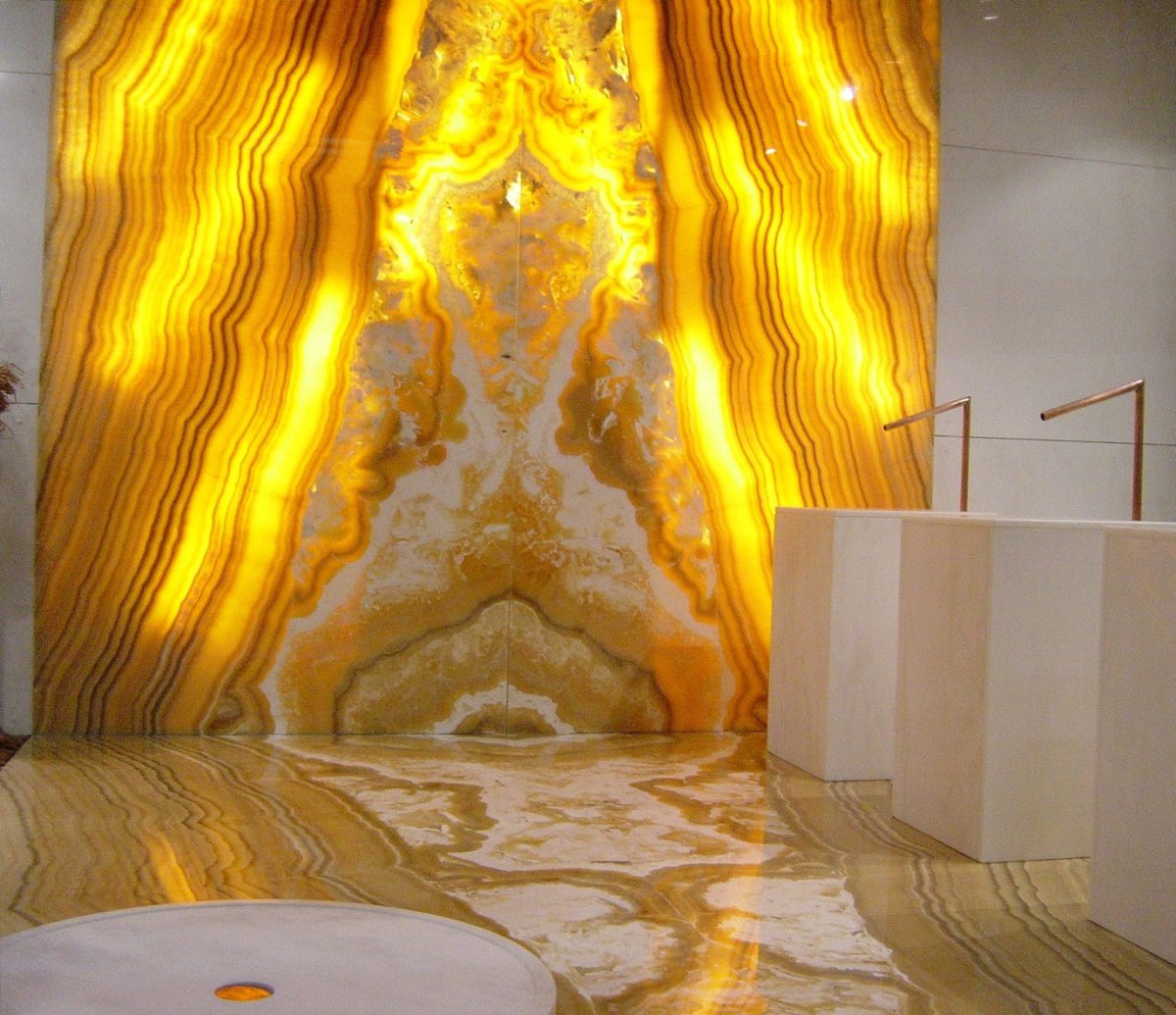 Оникс слэб бабочка