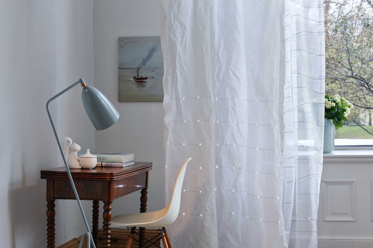 Белые шторы из шифона