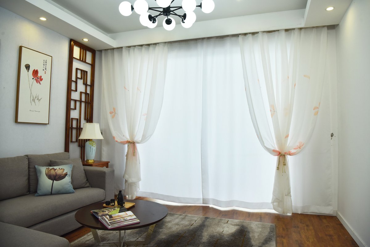 Шторы с вуалью поверх портьер