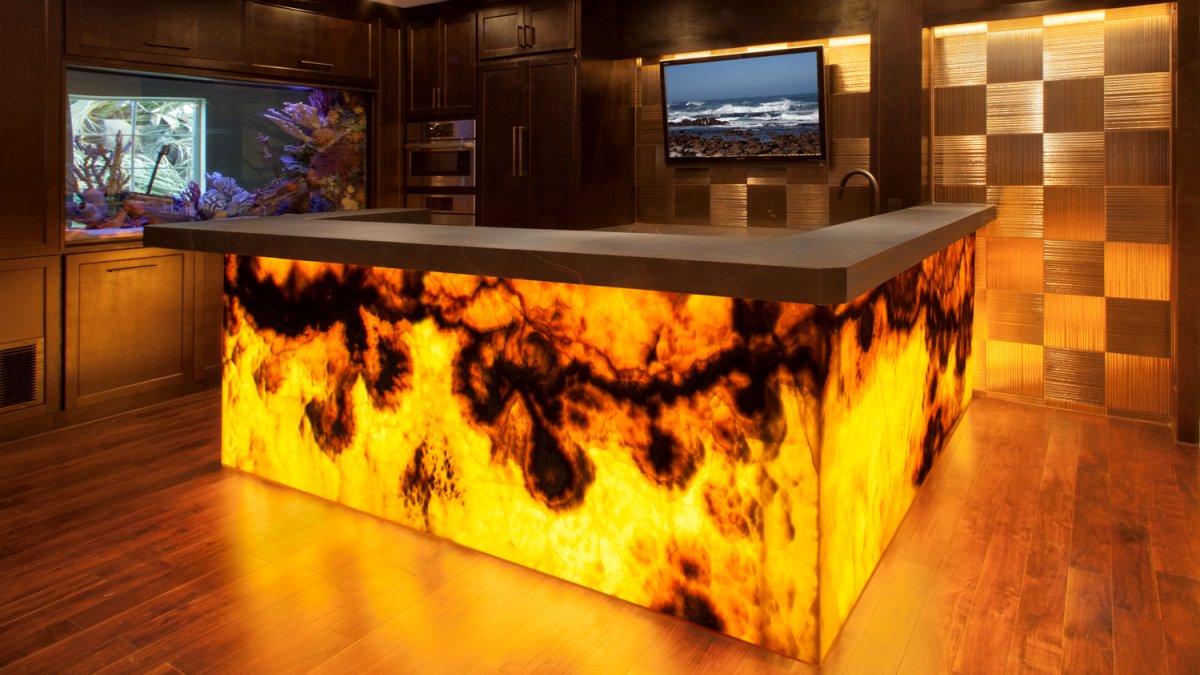 Оникс полосатый