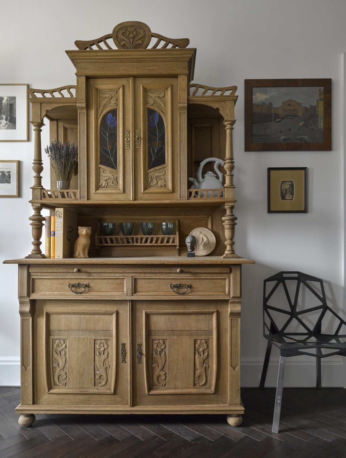 Антикварная мебель в современном интерьере