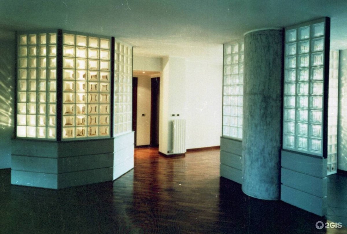 Душевая из стеклоблоков с подсветкой