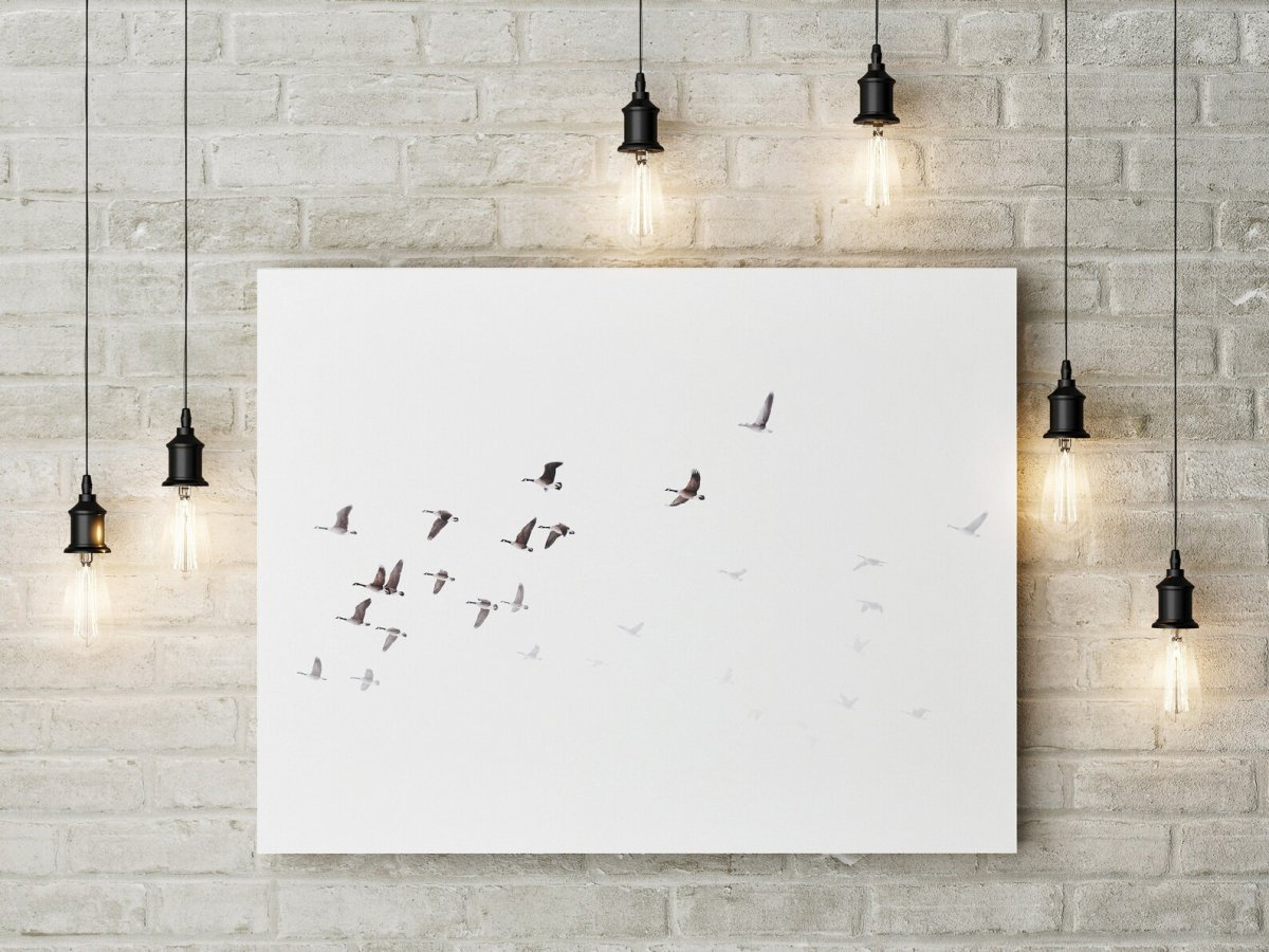 Рамка на фоне стены