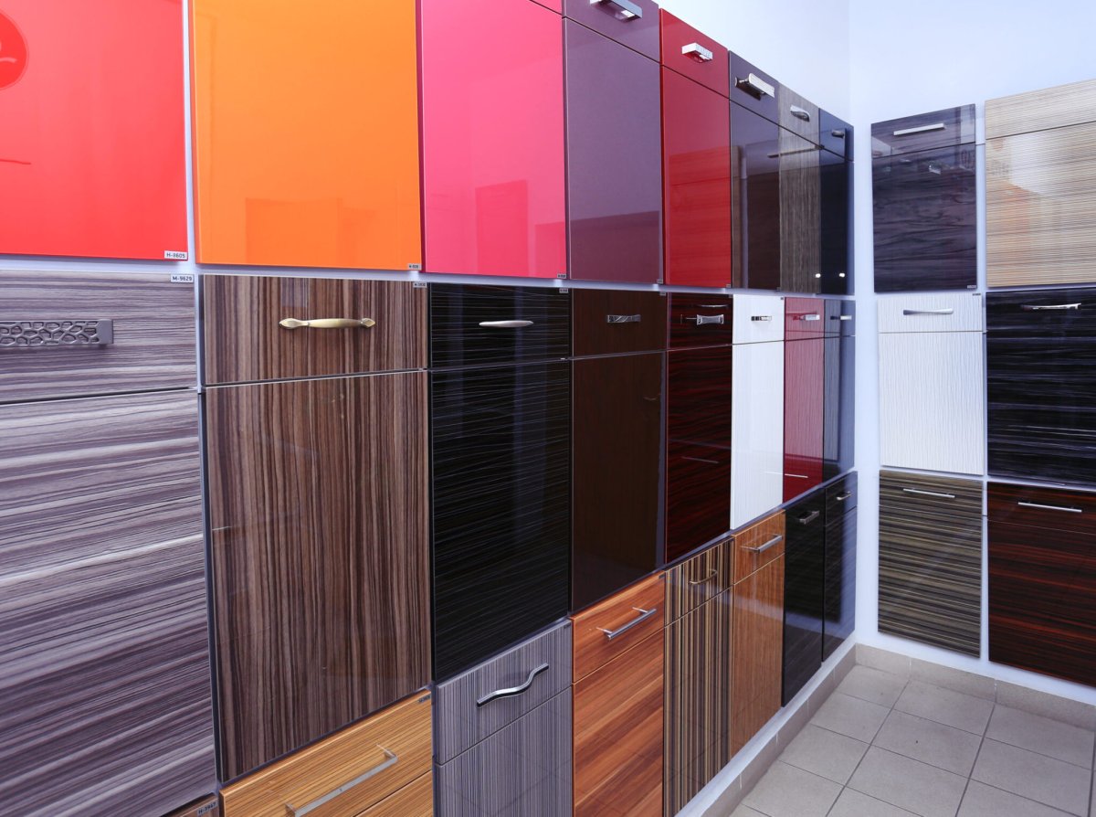 Кухня в фиолетовых тонах