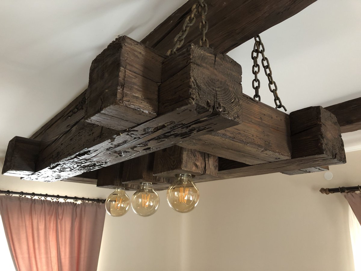 Люстра из массива