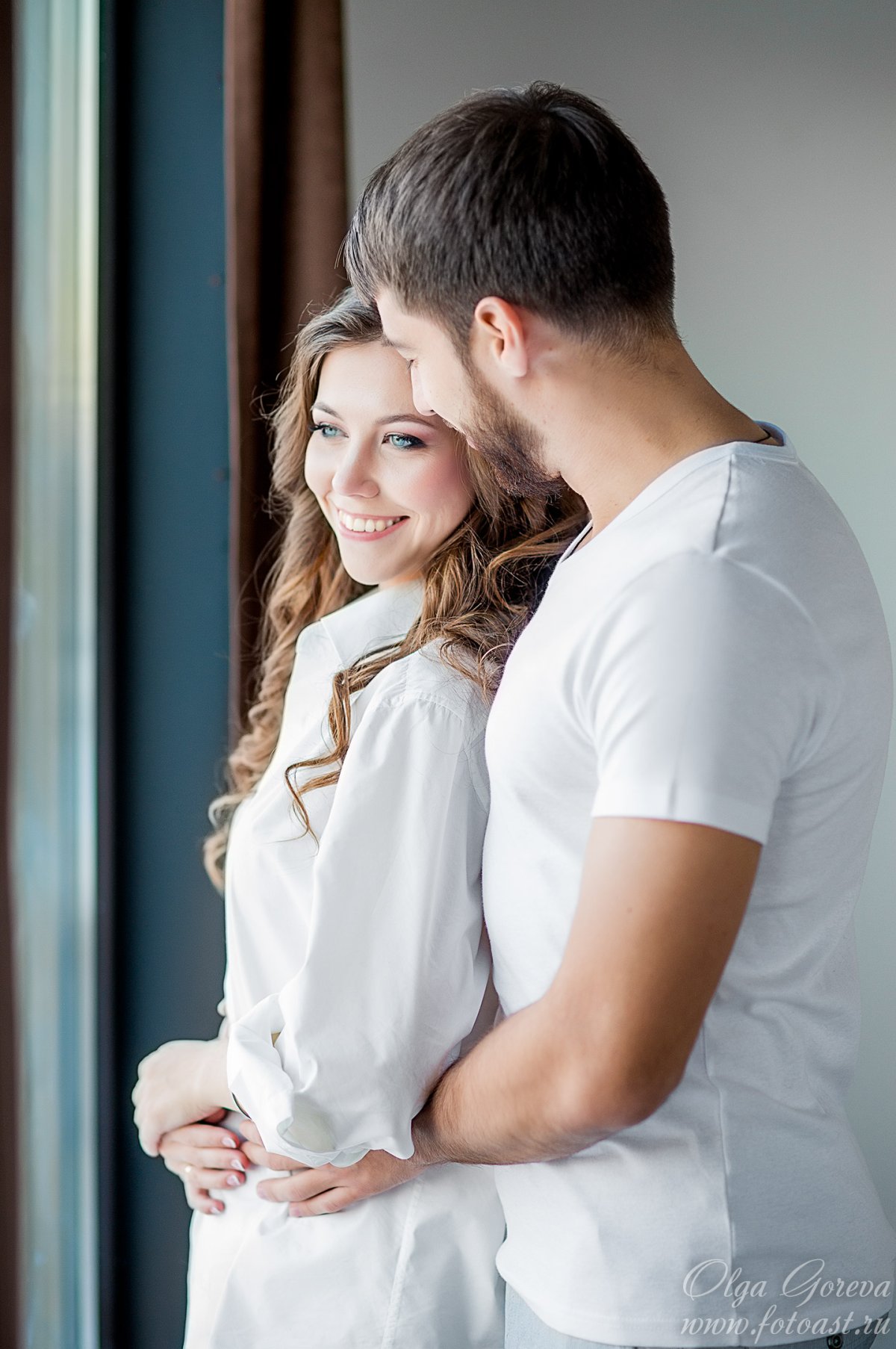 Фотосессия на лестнице в студии