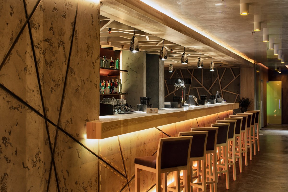 ОСБ В интерьере ресторана