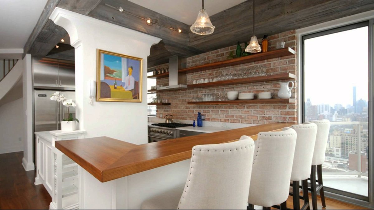 Барная стойка у стены