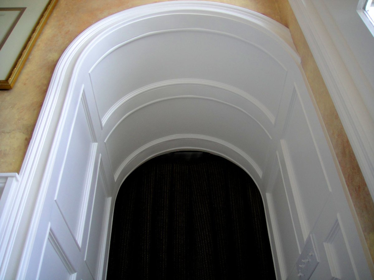 Арочные потолки на кухню