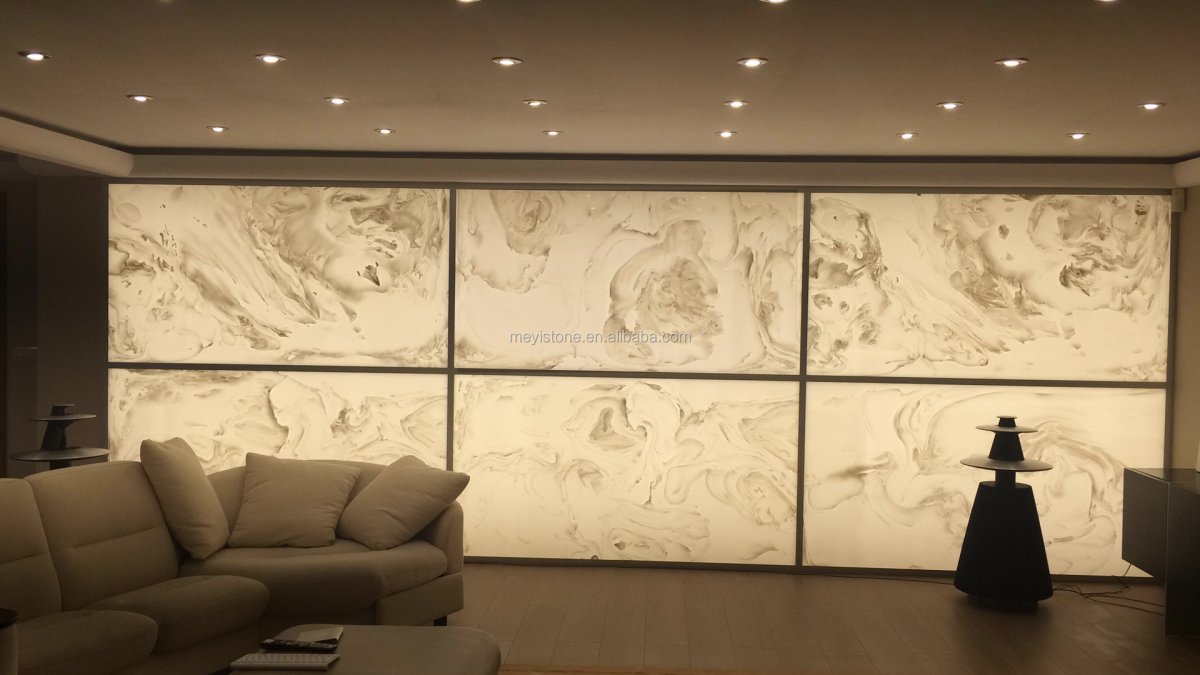 Мраморная стена в интерьере