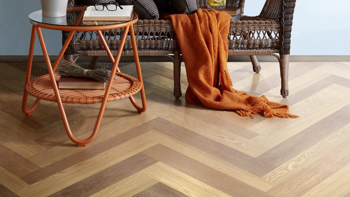 Деревянный пол елочкой