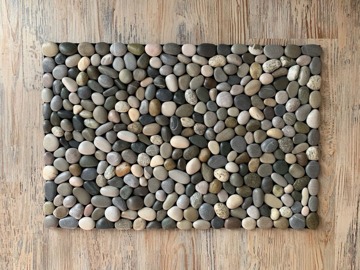 Облицовка речным камнем