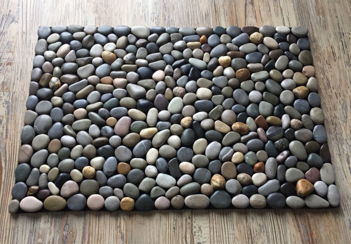 Ковер из камней