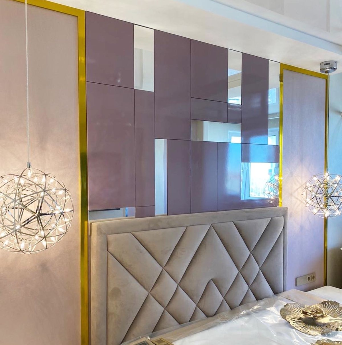 Зеркальные стеновые панели