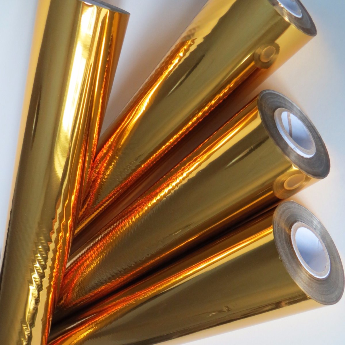 Золотая фольга для декора