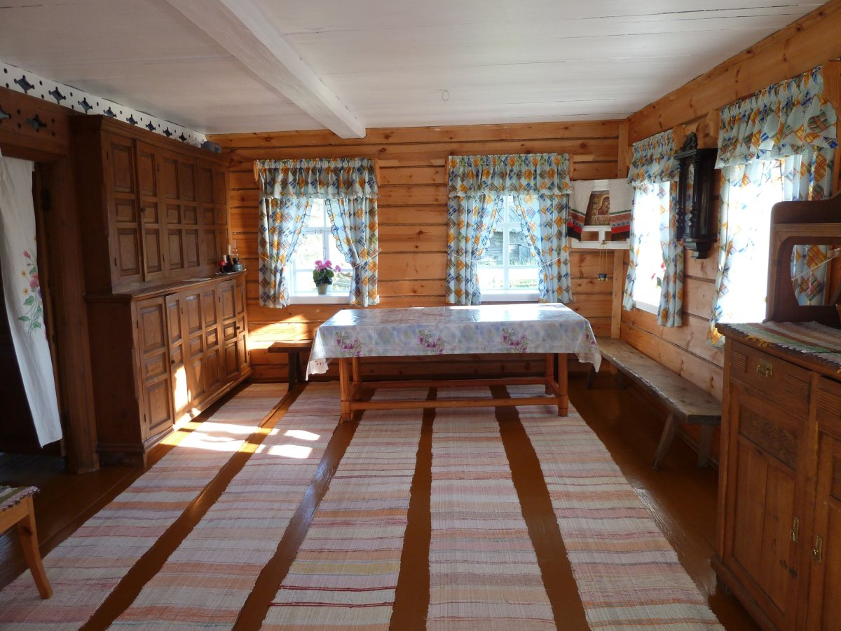 Погодинская изба в Москве