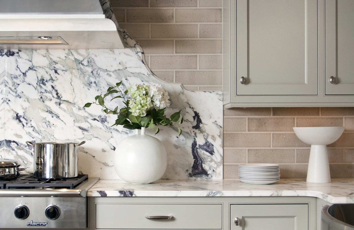 Crystal Calacatta Amnis