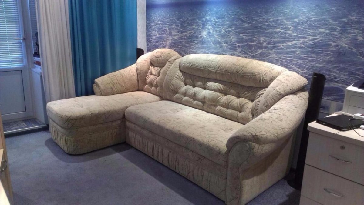 Обивка углового дивана