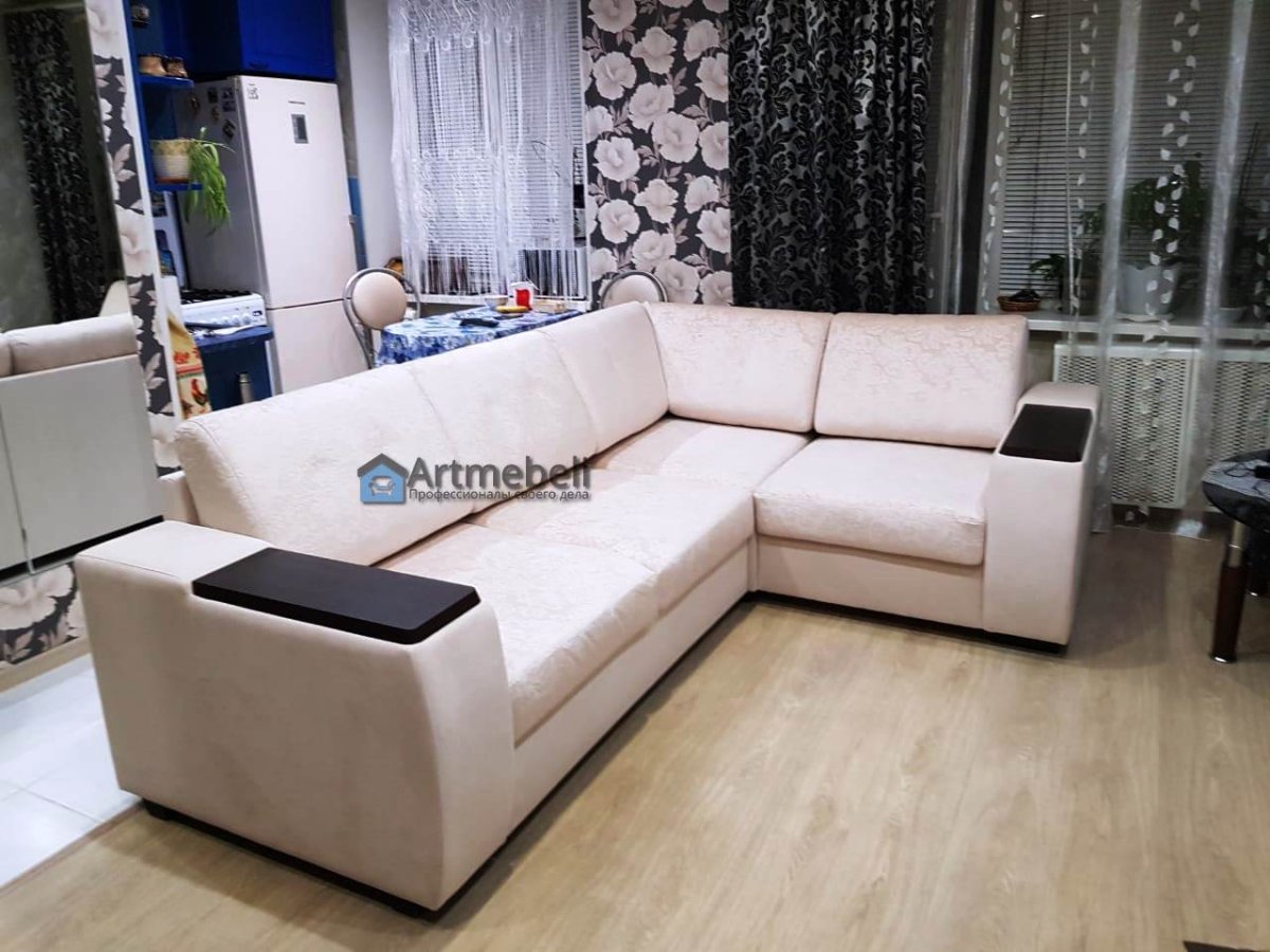 Диван в маленькую гостиную