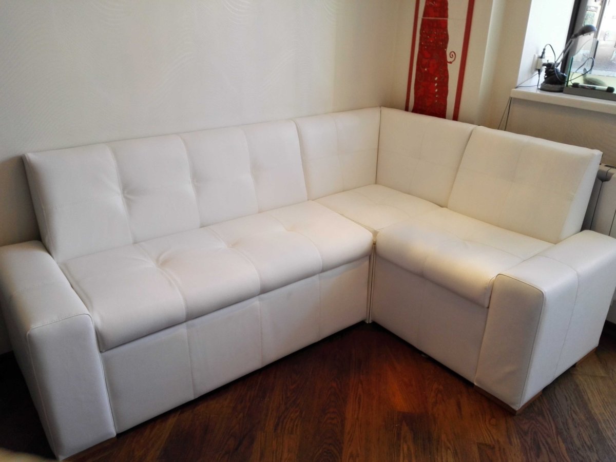 Перетянуть угловой диван