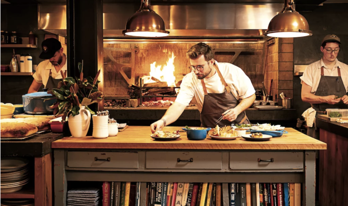 Кухня ресторана при гостинице