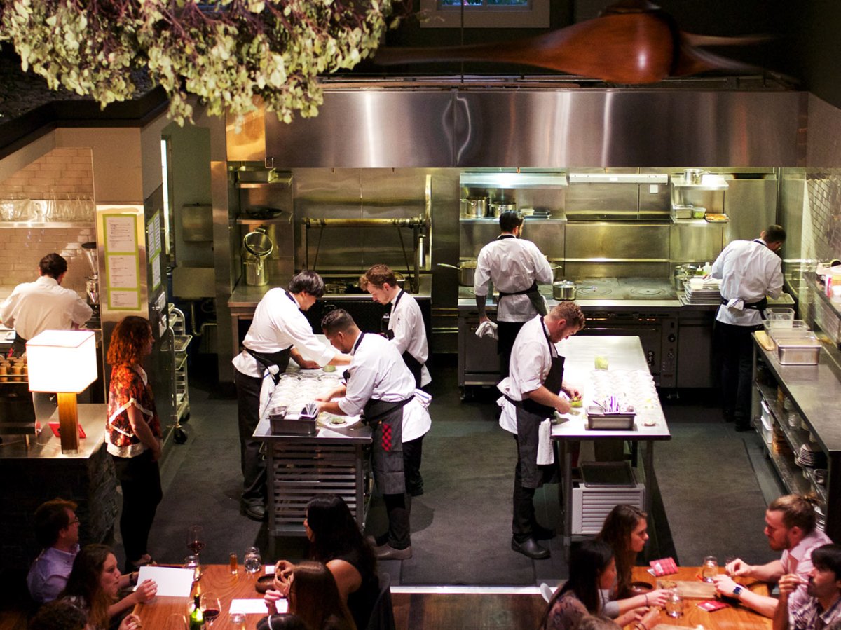 Открытая кухня