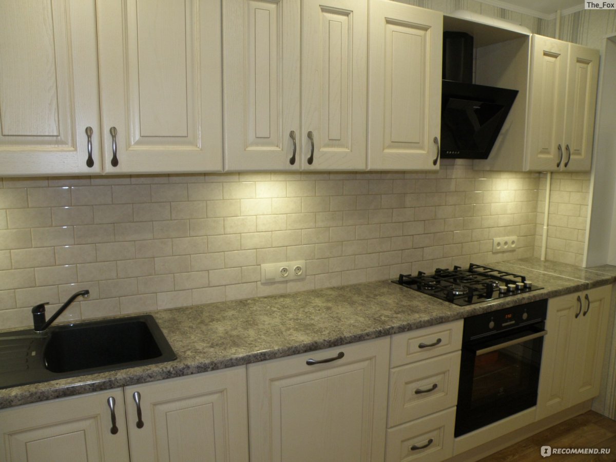 Леда белая кухня Леруа