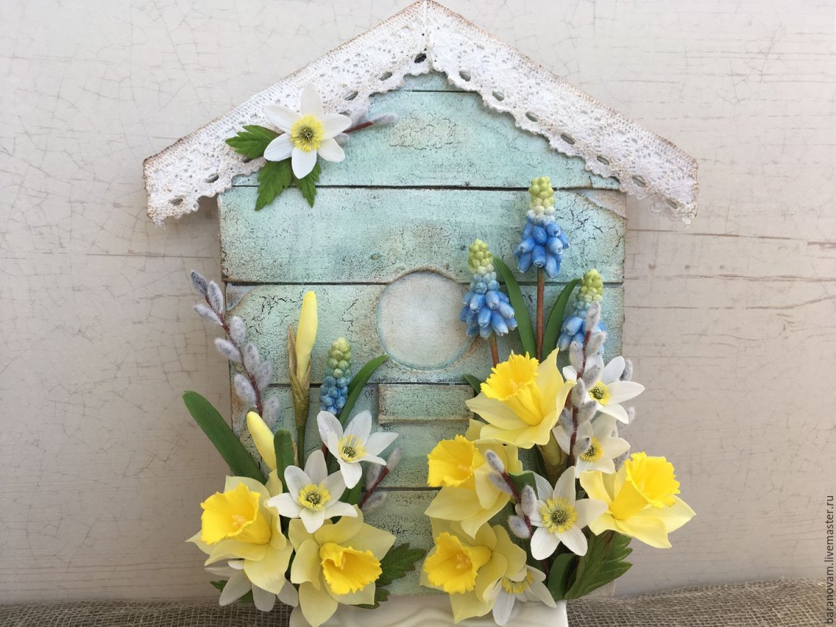 Весенняя композиция в садик