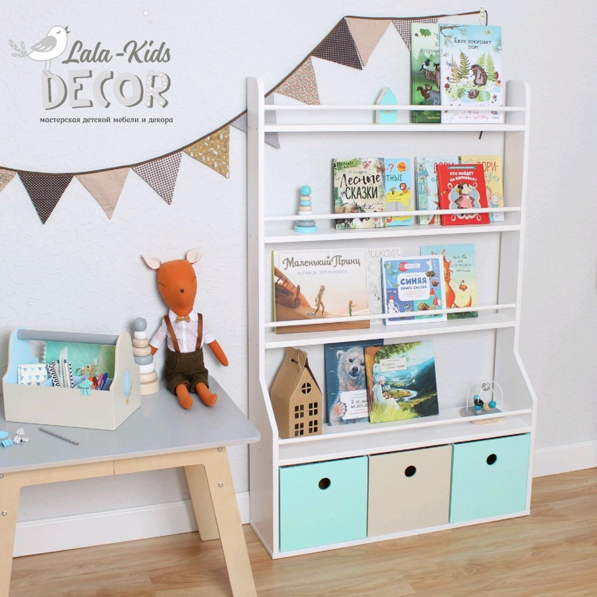 Необычные напольные полки