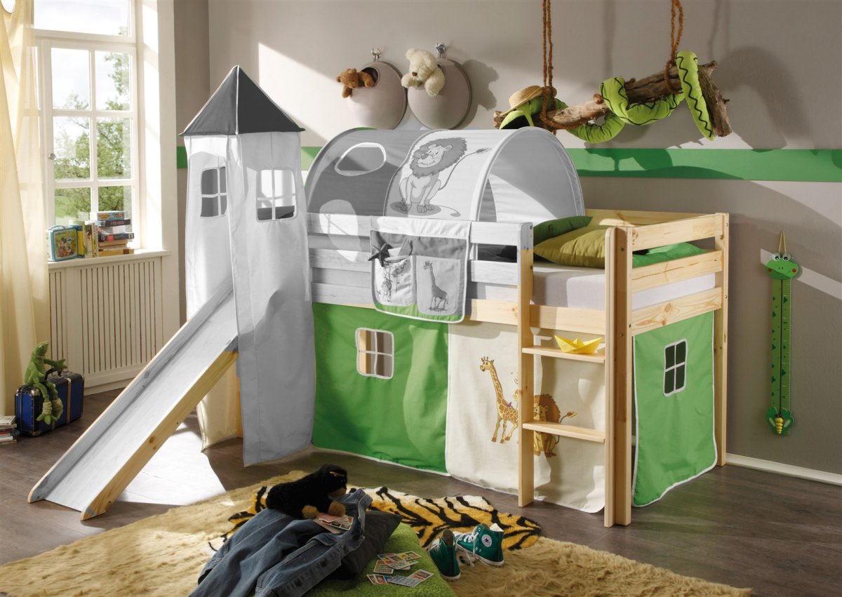 Кровать для девочек с горкой