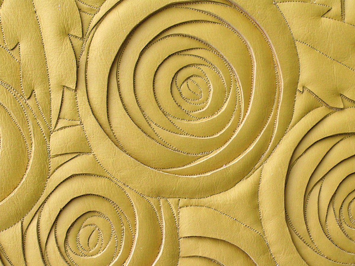 Фактурная рельефная ткань