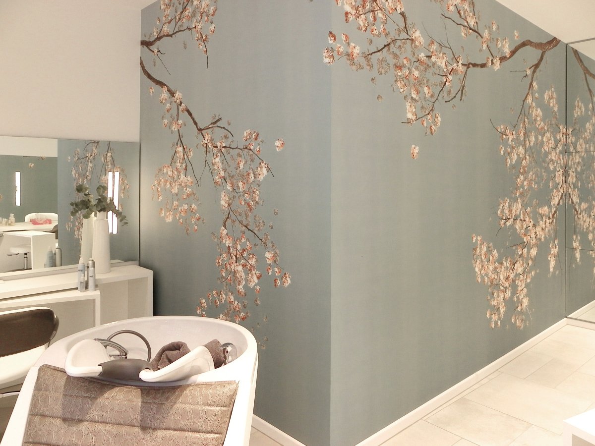 Дизайнерские идеи поклейки обоев