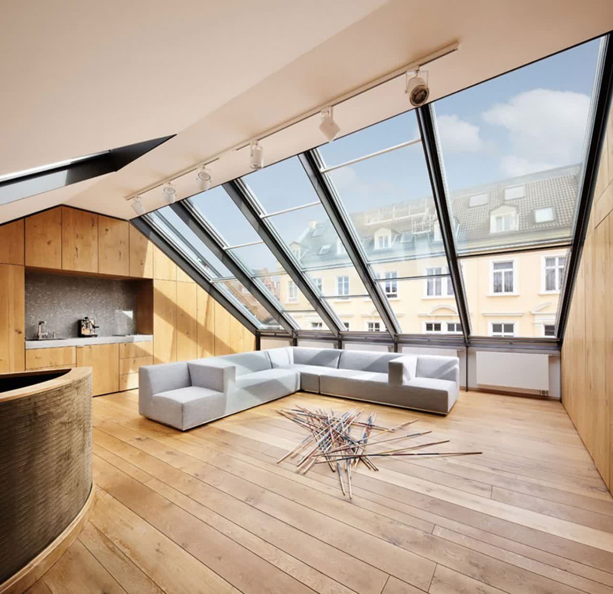 Панорамное остекление мансарды