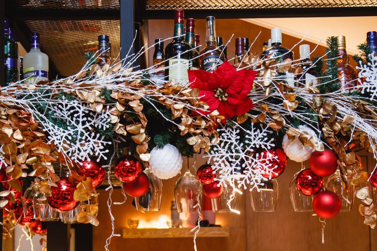 Новогоднее украшение ресторана