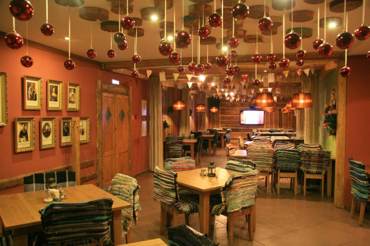 Декор новогоднего стола