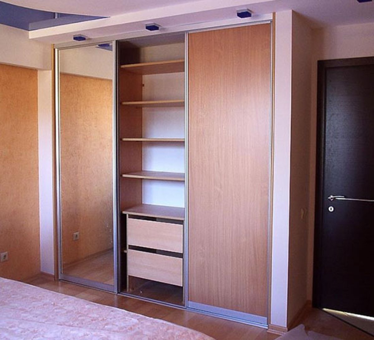 Гипсокартонные конструкции в спальне