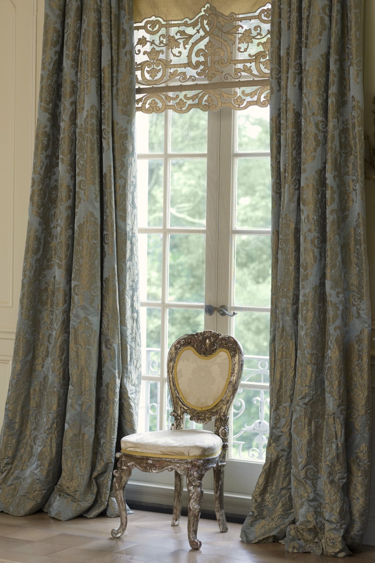Винтажные шторы в интерьере