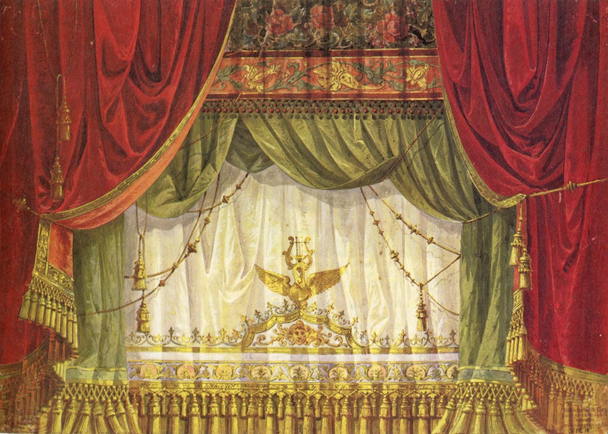 Театральные портьеры