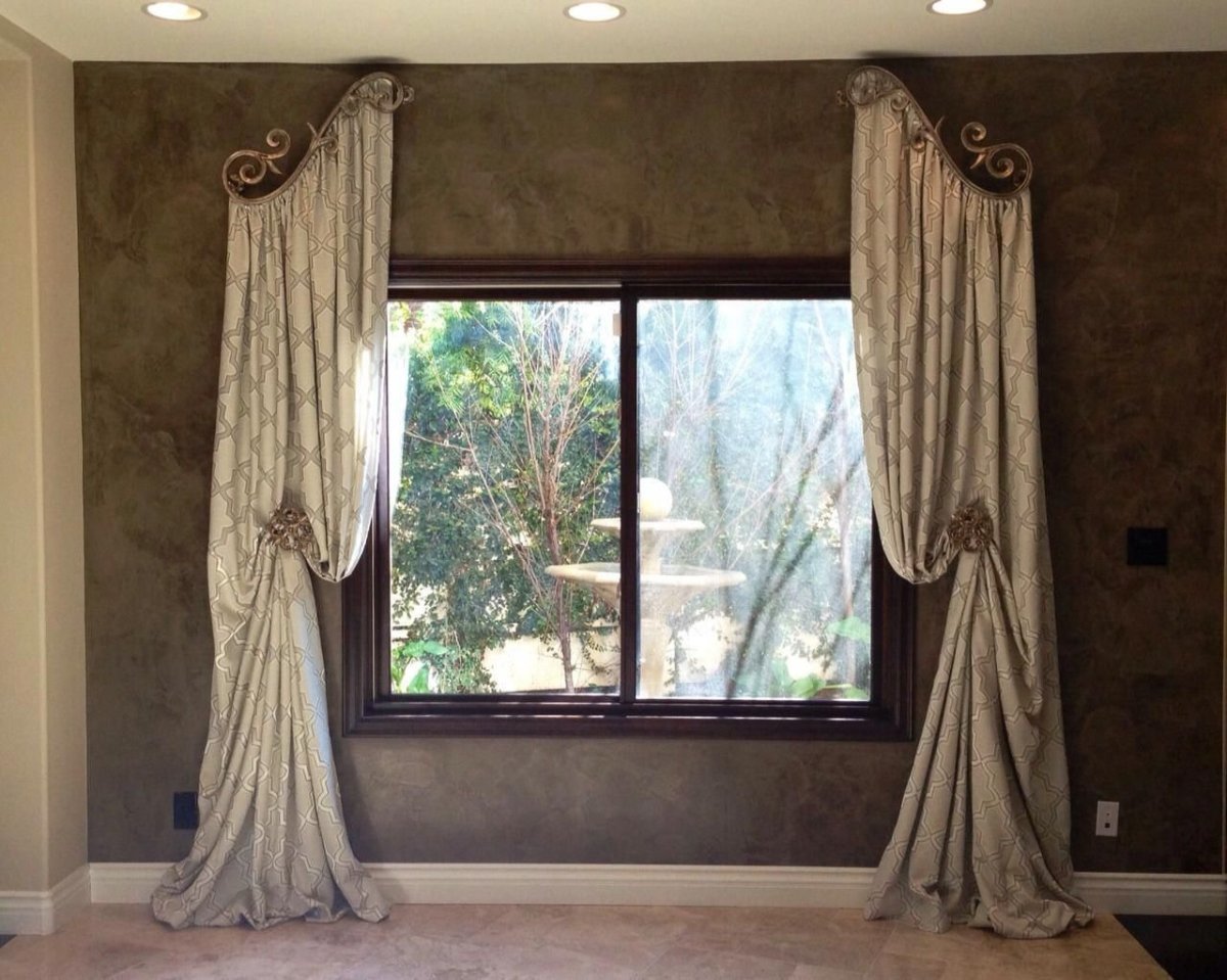 Драпировка на окне