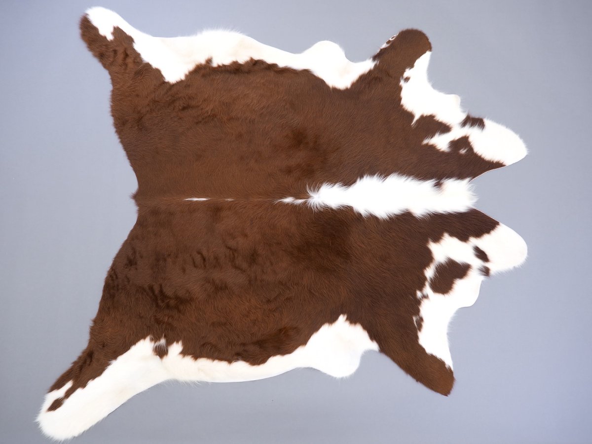 Ковер из шкуры тигра