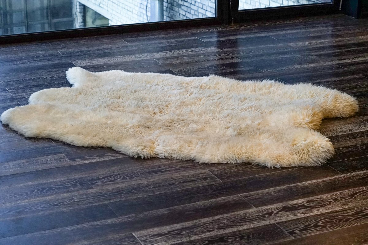Овечья шкура ковер