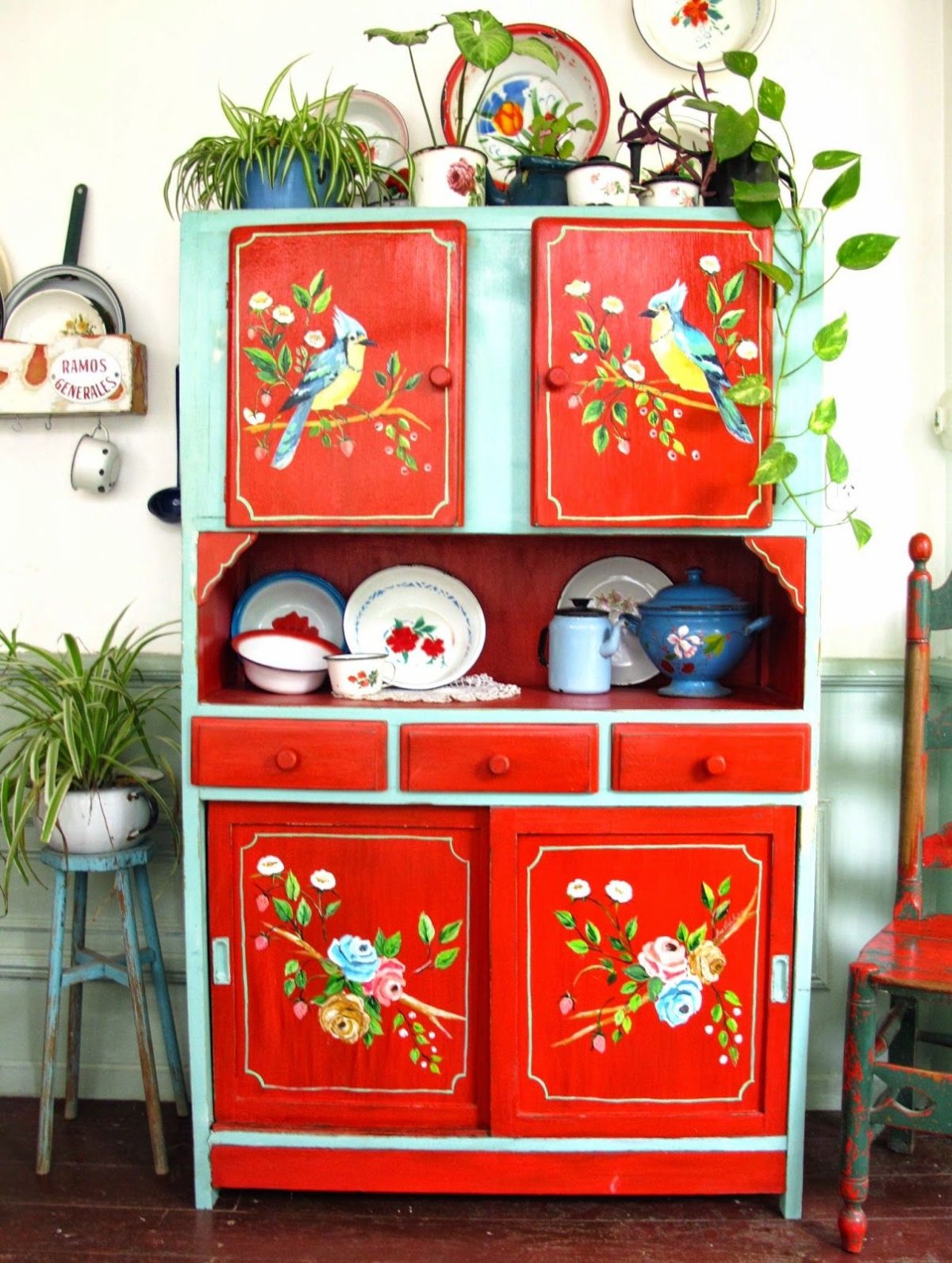 Шкаф тумбочка