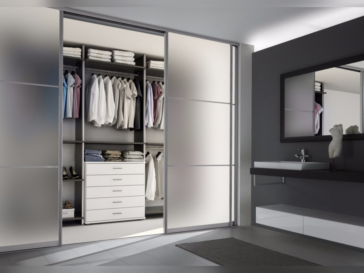 Гардеробный шкаф купе